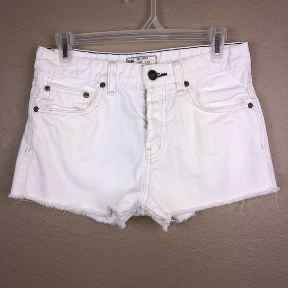 Free People Pants - Free People White Button Fly Cutoff Shorts Sz 26